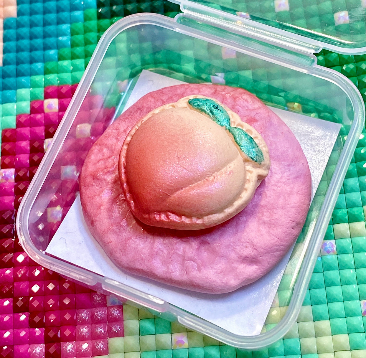 Peach Chocolate Chip Cookie. Pink. Wt. 10-11g. Scent: Peach