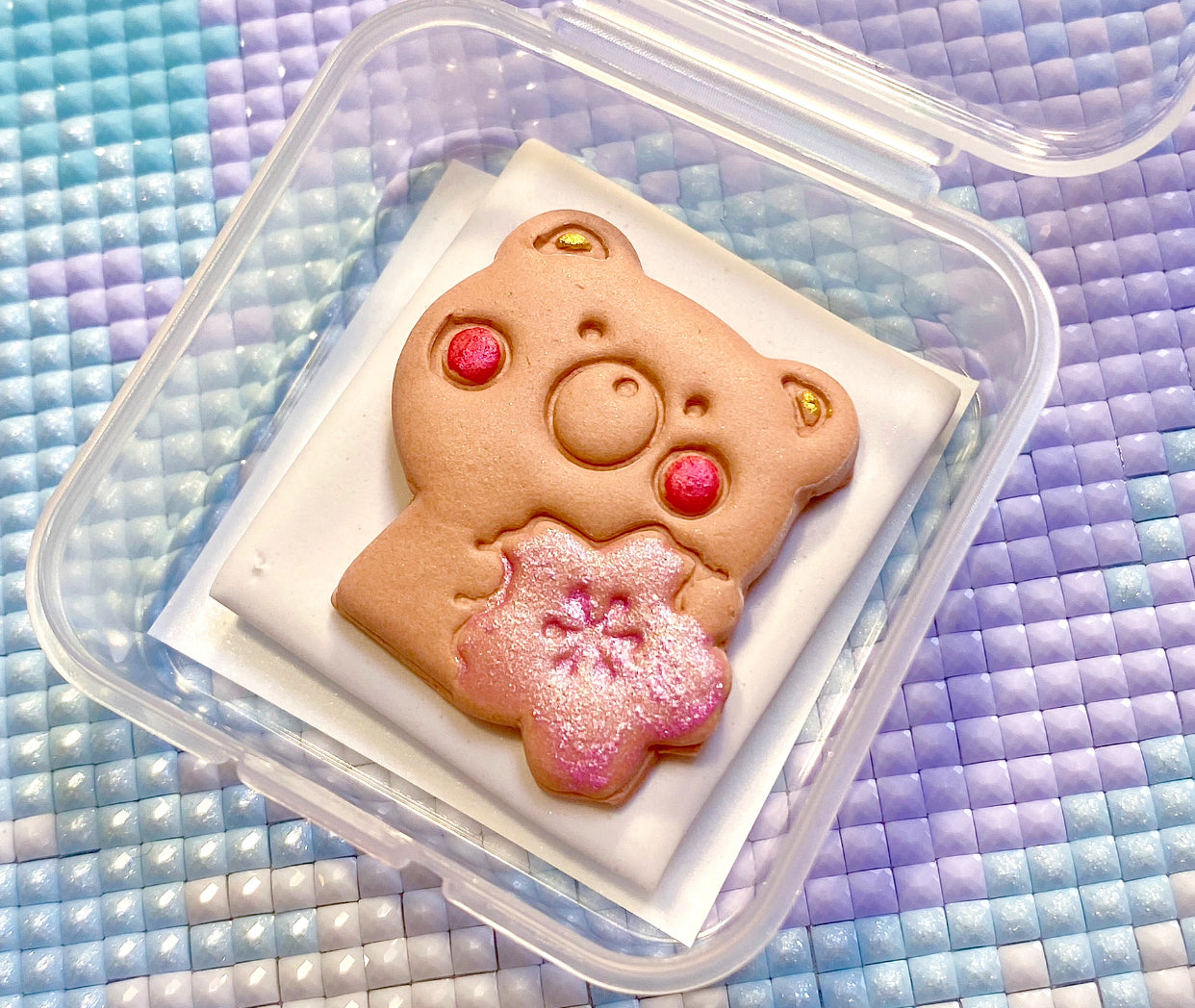 Cherry Blossom Teddy. Wt. 9-10g. Scent: Japanese Magnolia