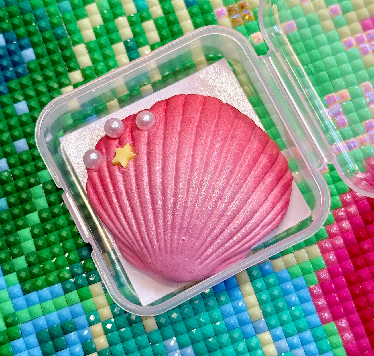 Pink XL Clam. Wt. 12-13g. Scent: Fresh Sea Breeze