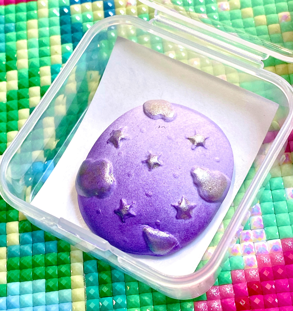 Easter egg | Wt. 8-9g | Scent: Grapes