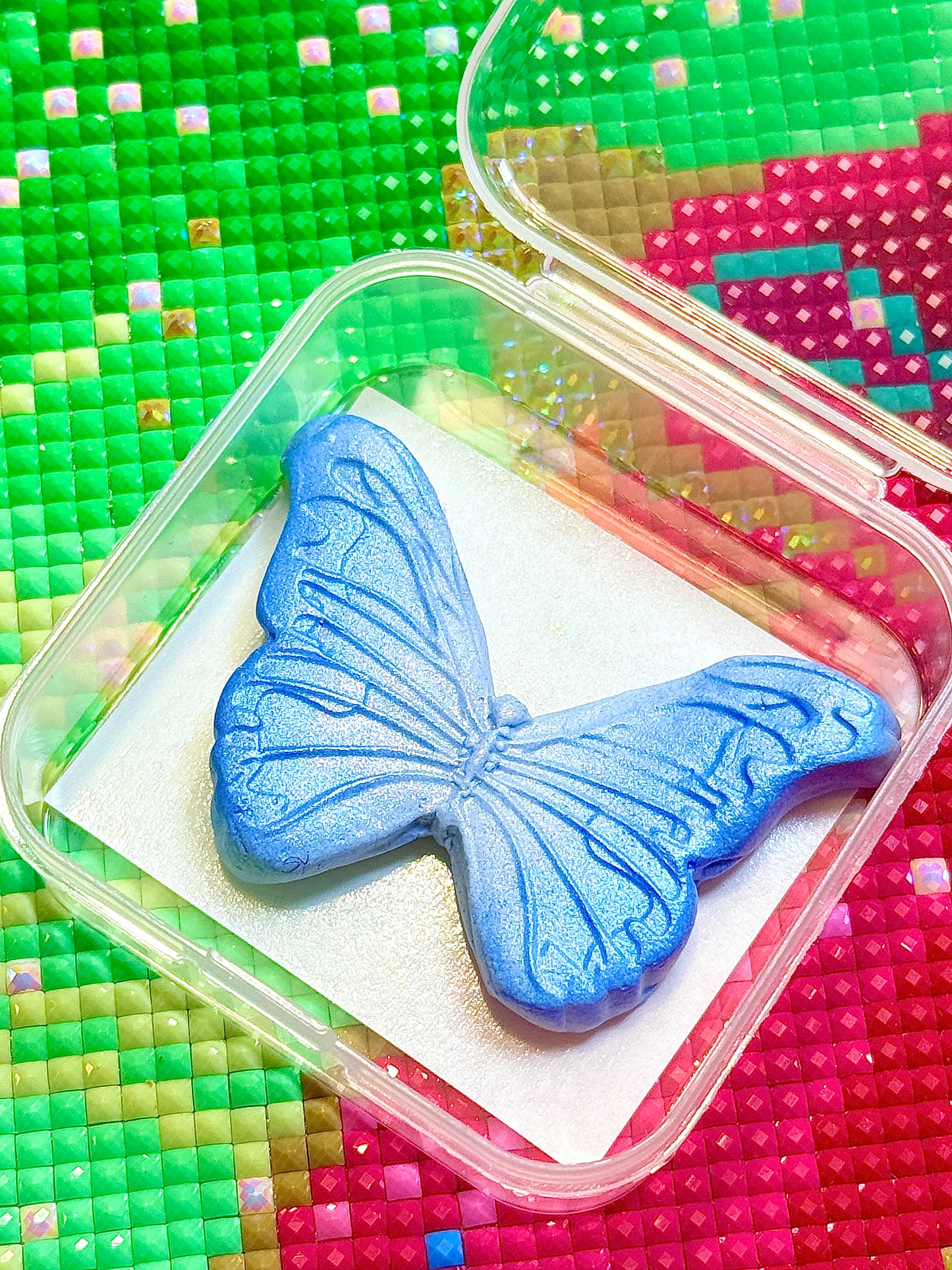 Winter Butterfly | Limited Edition | Scent: Mojito Fizz | Wt. 7-8g