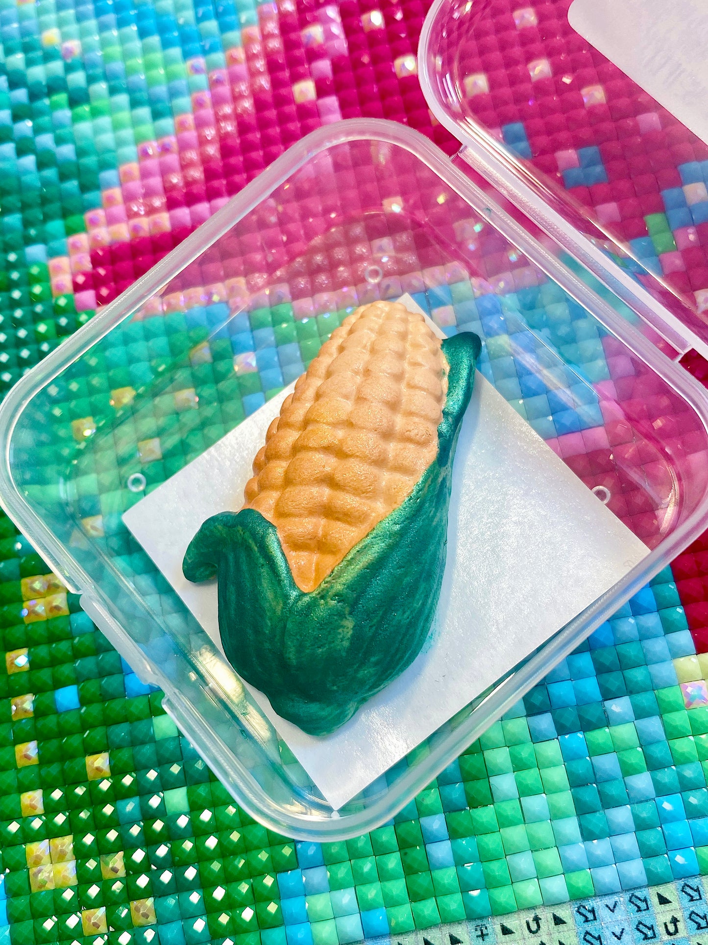 Corn. Wt. 11-12g. Scent: Mango