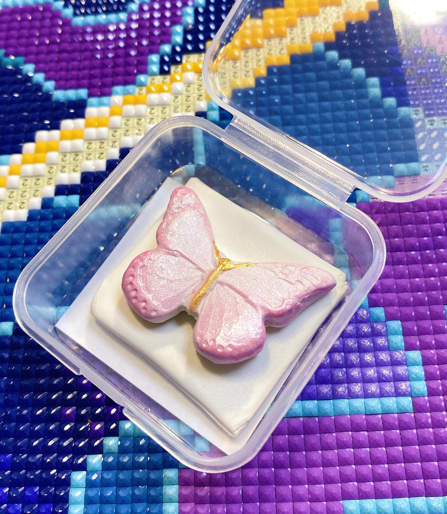 Butterflye Dreams. Pink. Wt. 9-10. Scent: Bubblegum