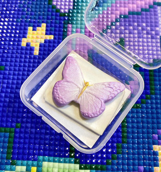 Butterfly Dreams. Purple. Wt. 9-10g. Scent: Passion Fruit