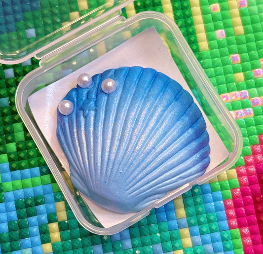 Blue XL Clam. Wt. 12-13g. Scent: Fresh Water