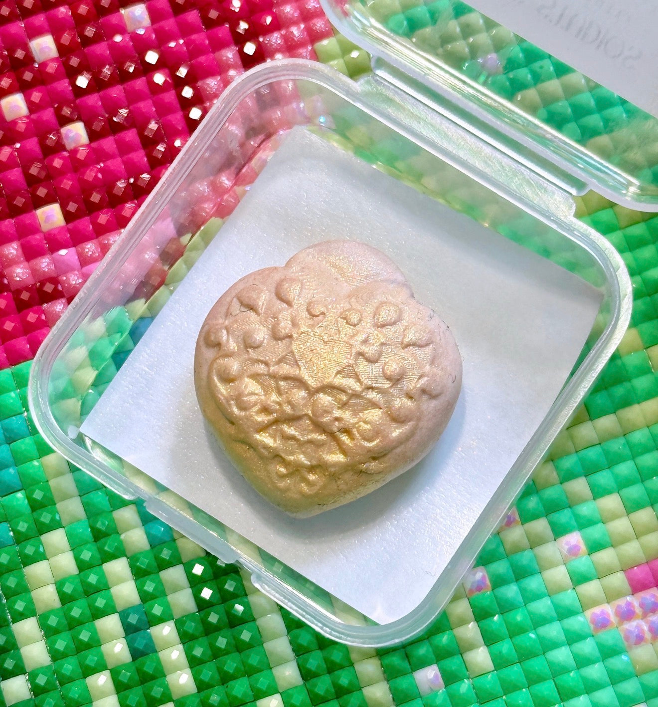 A Key To Your Heart | Wt. 7-8g | Scent: Lemon