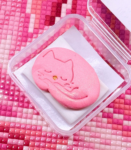 Sleeping soundly | Wt. 9-10g | Scent: Fruit Candy
