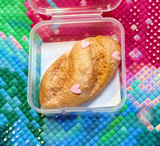 Baked With Love. Wt. 10g. Scent: Berries