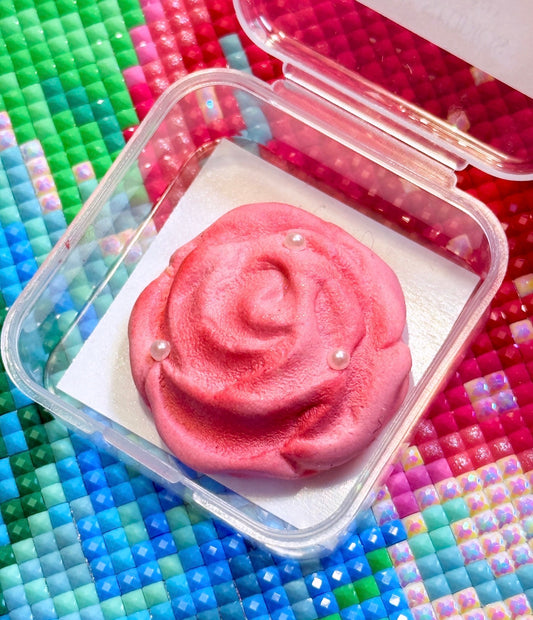 Rose | Wt. 10-11g | Scent: Rose